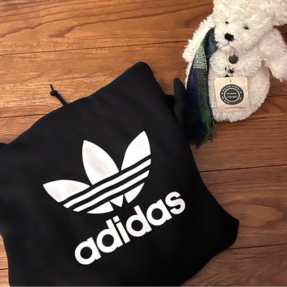 NWT $70 Adidas | Madewell | Trefoil Hoodie in Black with White Trefoil - Picture 6 of 7